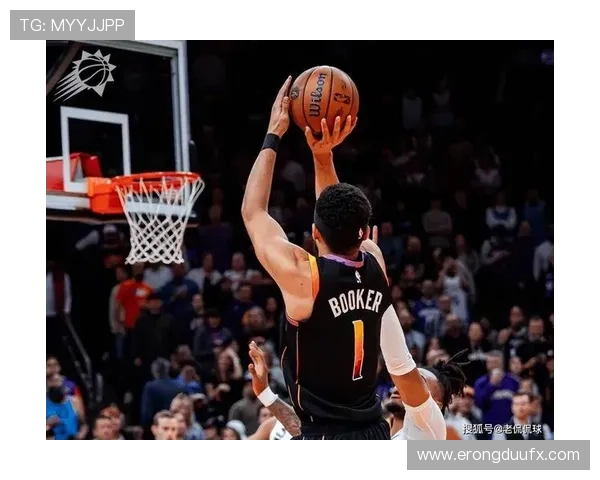 拼尽全力却憾负雷霆布克强调总结经验与团队精神的重要性